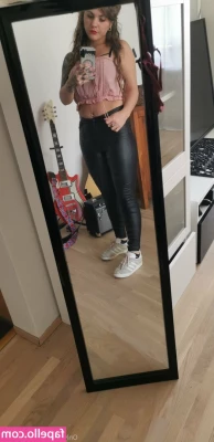 smellsliketnspiritvip - Vibrator Play My Sticky Cum On My Fingers