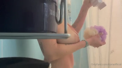  [ kiaraofficial-1 ] - ID#161 Fucking my tight little asshole till I can gape it out!