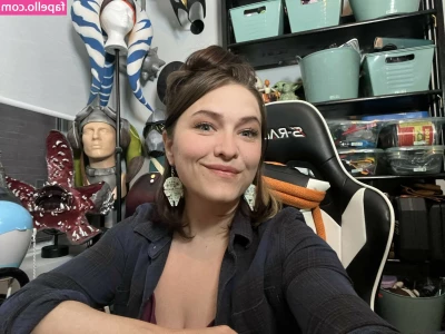 Tamara Lynn Chambers [ tamara-lynn-chambers ] - I m off to have a little nap  Enjoy some tiddies