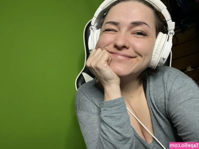Tamara Lynn Chambers [ tamara-lynn-chambers ] - I really like how my tits look 😍