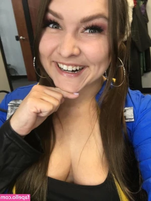 Tamara Lynn Chambers [ tamara-lynn-chambers ] - Smile   today will be a good day hehe
