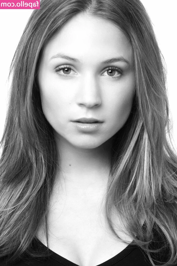 Dominique Provost-Chalkley [ dominique-provost-chalkley ] - tinasweet Have you dreamed of seeing yourself inside someone not