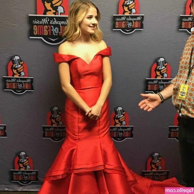 Jackie Evancho [ jackie-evancho ] - i was gonna put this on my story but it s too good