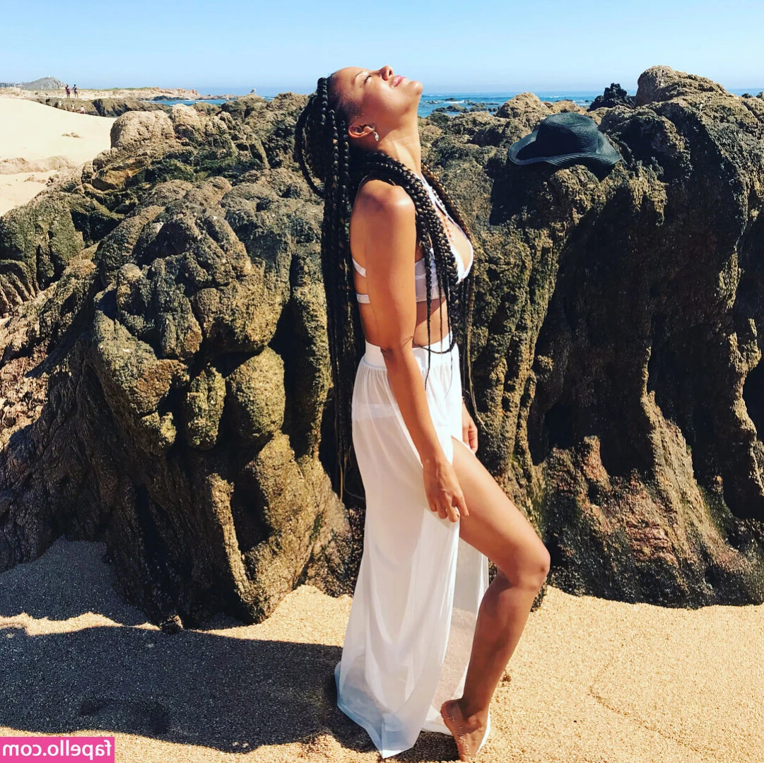 Heather Hemmens [ heather-hemmens ] - Thank you John B for your Subscription