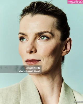 Betty Gilpin [ betty-gilpin ] - Like what you see when you watch my videos? Did you know you can buy