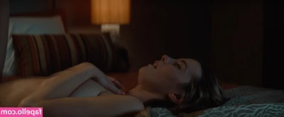 Betty Gilpin [ betty-gilpin ] - I got asked some questions.
