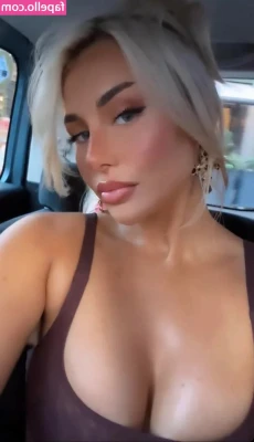 Ellie Brown [ ellie-brown ] - Back to nipple training today!😬 what a sensation!