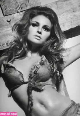 Raquel Welch [ raquel-welch ] - Call me to make you come