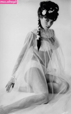 Raquel Welch [ raquel-welch ] - Calorcito