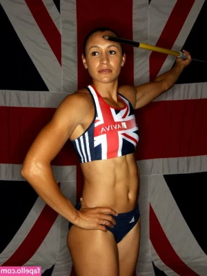 Jessica Ennis [ jessica-ennis ] - Twerk and throw some bread