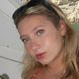 Nicolette Durazzo