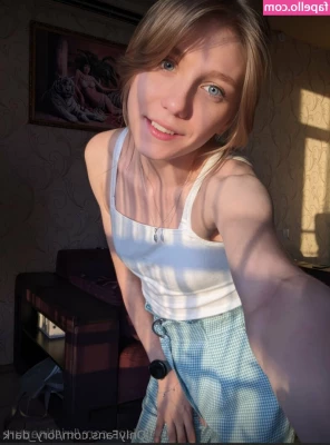 lory_dark [ lory-dark ] - Three days left before I switch back to paid monthly membership  Hope
