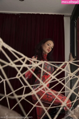 mistresslfatale - Make me beg for your cum, daddy 😜
