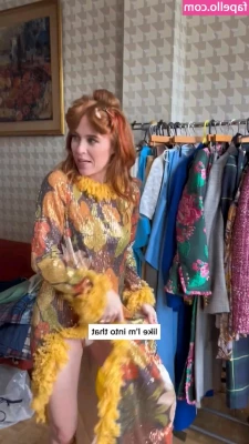 Angela Scanlon [ angela-scanlon ] - Will be online for the next few hours !  let’s chat and have some