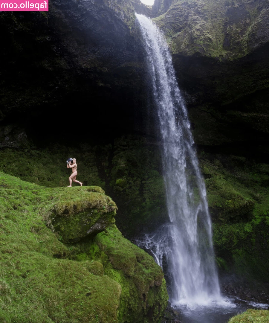 Katrin Davidsdottir [ katrin-davidsdottir ] - 2021-08-04