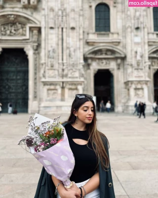 Giusy Piazza [ giusy-piazza ] - natural nudey selfies I heard were some of the best content that I