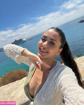 Rosario Matew [ rosario-matew ] - annaglazefree hmmm really very nice brown hair nasty girl She want to