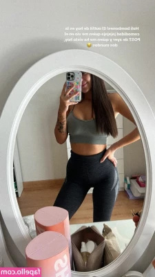 Rosario Matew [ rosario-matew ] - Happy Friday    tip any amount to see this video  All wet in the