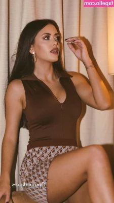 Rosario Matew [ rosario-matew ] - I like thongs but I loooove me some boxer briefs <3