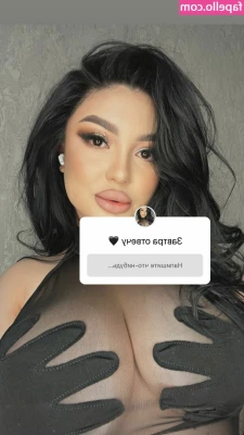 Zhansaya Dakarimova [ zhansaya-dakarimova ] - I prefer boobs myself! 😈