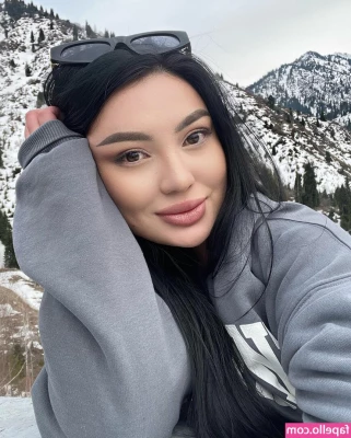 Zhansaya Dakarimova [ zhansaya-dakarimova ] - About to pop thisssss