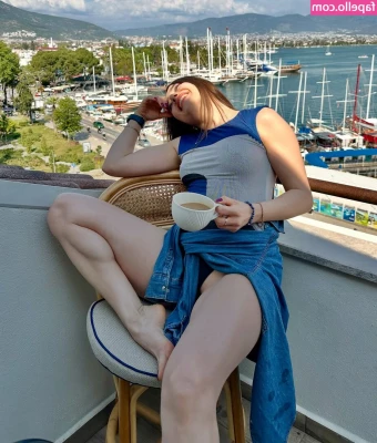 Merve Elmas [ merve-elmas ] - i love BJs from this angle a lot   2 15 min B G