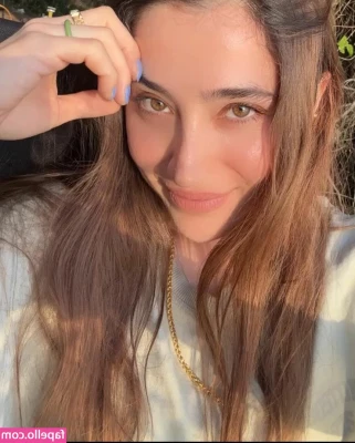 Merve Elmas [ merve-elmas ] - Post play pussy pics