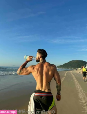 alfienorthfree - Out doing a little shopping would you carry my groceries home if I