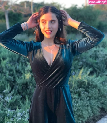 Yuval Hofesh [ yuval-hofesh ] - Should I wear red lips more often? 💋