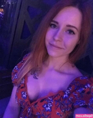 Denly - Who loves tits?