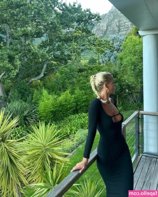 Olivia Bentley [ olivia-bentley ] - TUNE IN AT 6:30 GOING TO GO LIVE MAKE SURE YOU WATCH