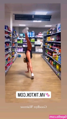 Olivia Bentley [ olivia-bentley ] - Thank you to everyone who sent me a birthday present, the cats are