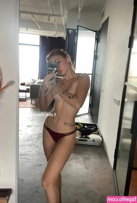 Renata Valliulina [ renata-valliulina ] - Nomas por que si
