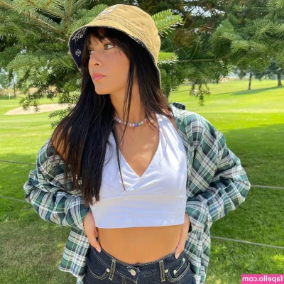Aitana - i was really in the mood to grind against something.. so I grabbed my
