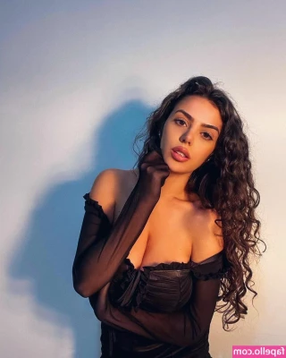 Roberta - who would want to have some fun with me and my pretty pussy