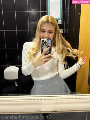 karisha.x [ karisha-x ] - Come take a shower with me 🚿💦