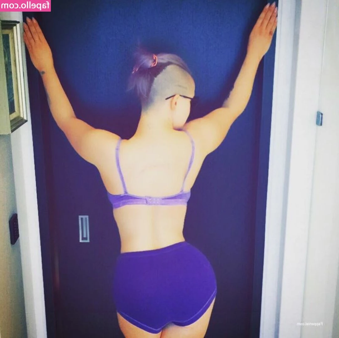 Kelly Osbourne [ kelly-osbourne ] - Goth\alt was the winner of last week's poll ;) hope you like it