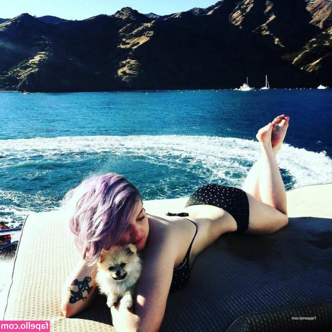 Kelly Osbourne [ kelly-osbourne ] - come and play with me