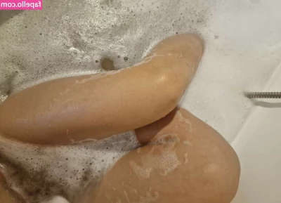Jordanna Tanna [ jordanna-tanna ] - Video, Feeling flirty in the pose 😘