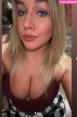 Mackenzie Spohn [ mackenzie-spohn ] - Do you like my wet pussy