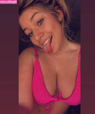 Mackenzie Spohn [ mackenzie-spohn ] - Something tells me that you want me oh so badly  Come on baby  Tell