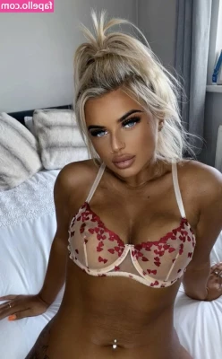 Niamh O’Reilly [ niamh-o-reilly ] - Hope y all like big girl