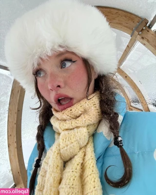 Zoe Colletti [ zoe-colletti ] - Had a busy day today, will be posting more tonight💙