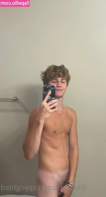 karsen.scott [ karsen-scott ] - What i doing right now ? Watch