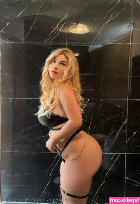 selenenova8 - Hey y all it s me again sending out the start of what I hope is