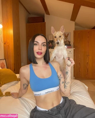 Maria Valero [ maria-valero ] - Haughty bits for naughty tips