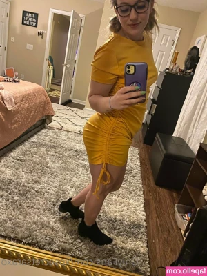 xosecretsaraxo - Someone come clean up my kids Now