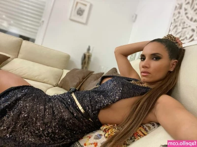 India Martinez [ india-martinez ] - I love a good cash drop 🥳☺️