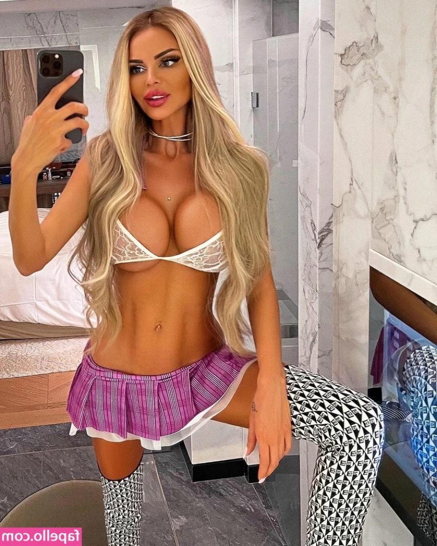 Veronika Sherstiuk [ veronika-sherstiuk ] - LET S GOON