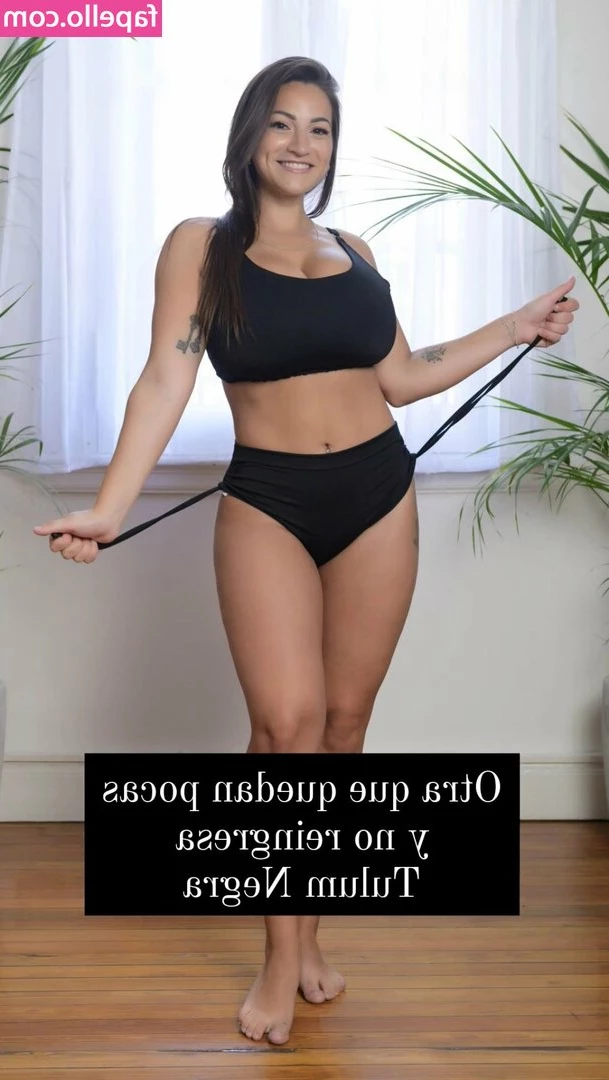 Agustina Guz [ agustina-guz ] - Pictures I d send if we were dating